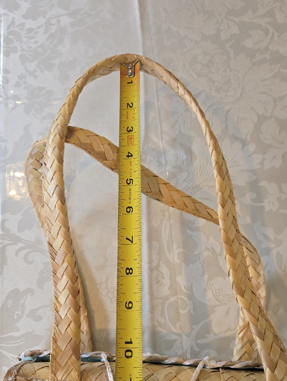 Handwoven Straw Tote Bag with White Rosette Embroidery - Picture 11 of 14
